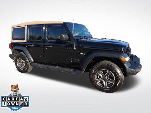 2020 Jeep Wrangler Black and Tan