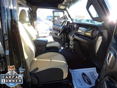 2020 Jeep Wrangler Black and Tan