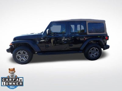 2020 Jeep Wrangler Black and Tan