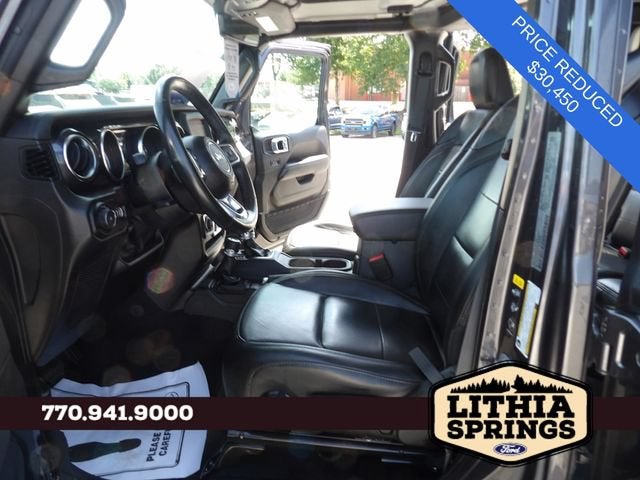 2022 Jeep Wrangler Unlimited Sahara Altitude