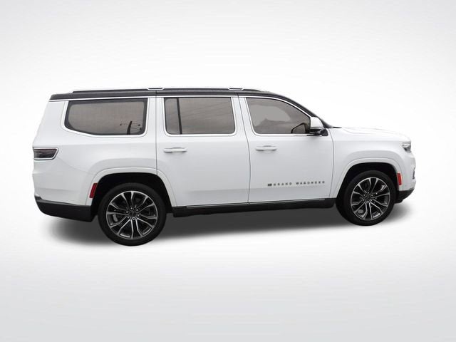 2022 Jeep Grand Wagoneer Series III