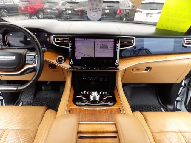 2022 Jeep Grand Wagoneer Series III