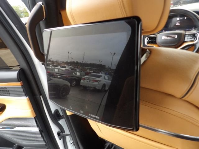 2022 Jeep Grand Wagoneer Series III