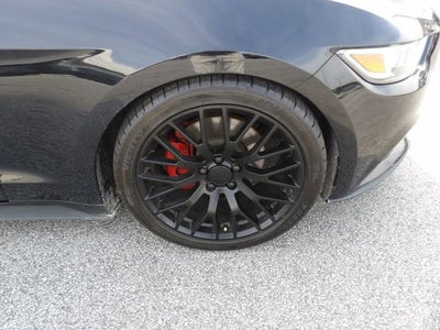 2017 Ford Mustang V6