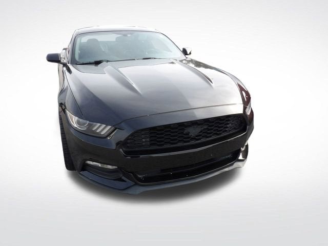 2017 Ford Mustang V6