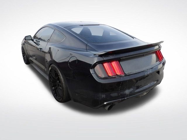 2017 Ford Mustang V6