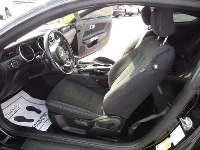2021 Ford Mustang EcoBoost