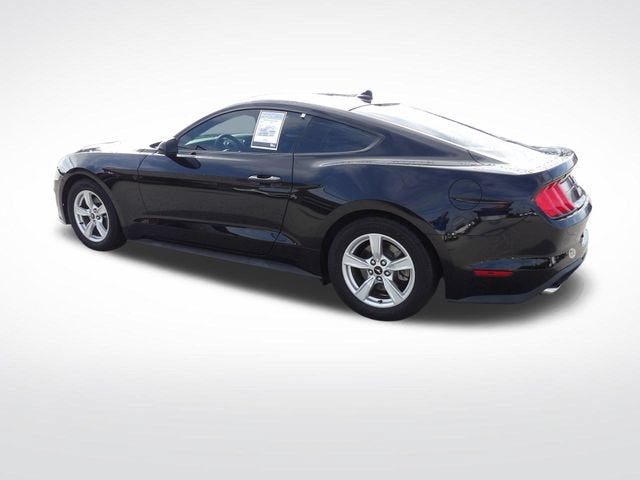 2021 Ford Mustang EcoBoost