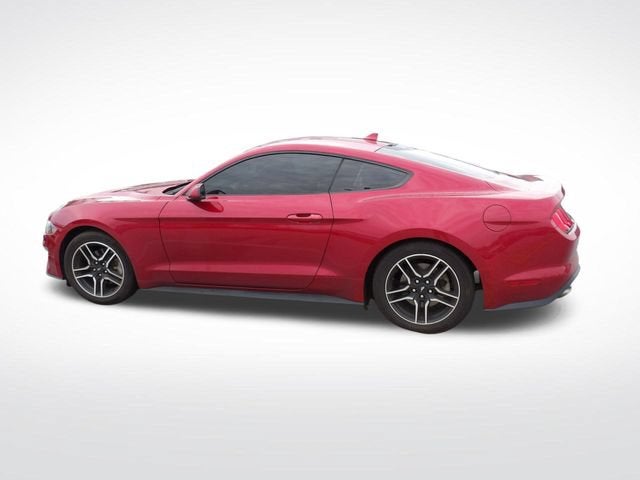 2021 Ford Mustang EcoBoost
