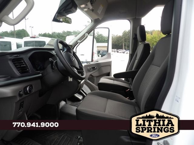 2025 Ford Transit-350 XL