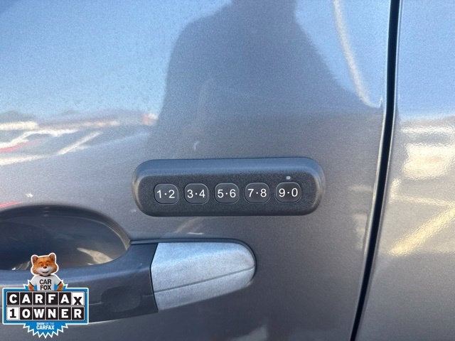 2024 Ford Transit Passenger Wagon XLT
