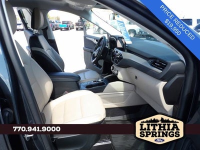 2022 Ford Escape SEL