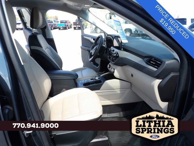 2022 Ford Escape SEL
