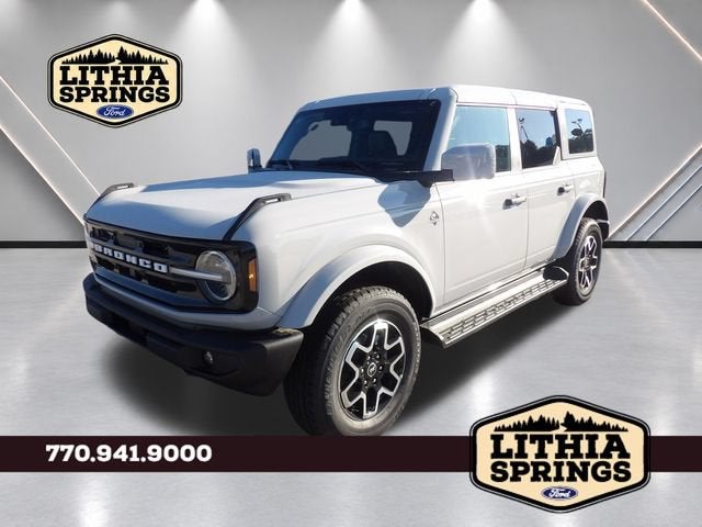 2026 Ford Bronco Outer Banks