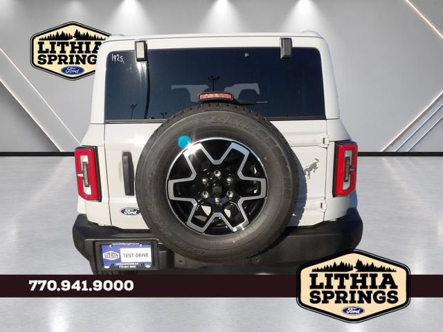 2026 Ford Bronco Outer Banks
