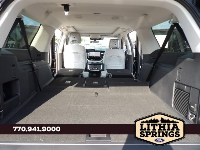 2027 Ford Expedition Max Platinum