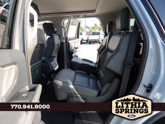 2027 Ford Expedition Active