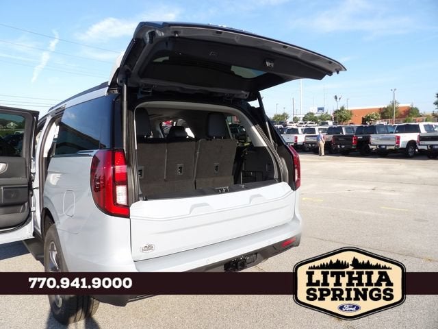2027 Ford Expedition Active