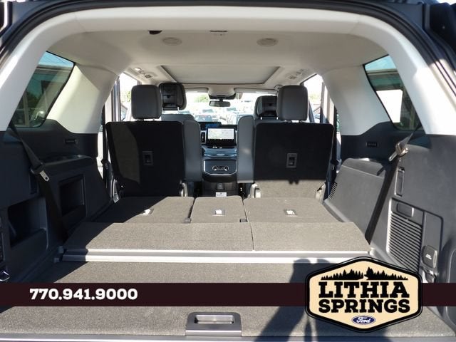 2027 Ford Expedition Active
