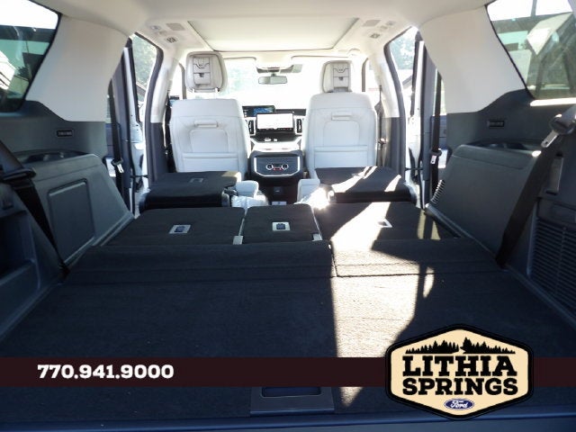 2027 Ford Expedition Platinum