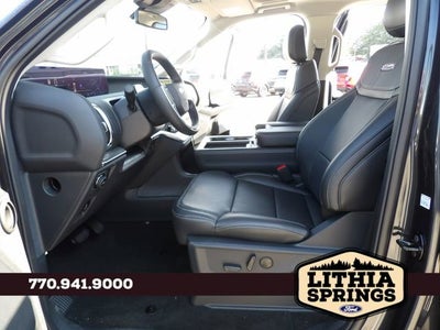 2025 Ford Expedition Platinum