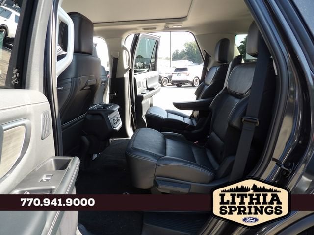 2025 Ford Expedition Platinum