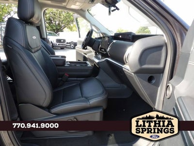 2025 Ford Expedition Platinum