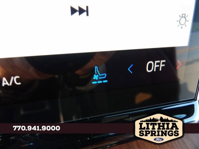 2026 Ford Expedition King Ranch