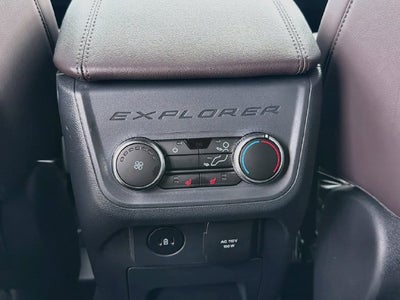 2027 Ford Explorer Platinum