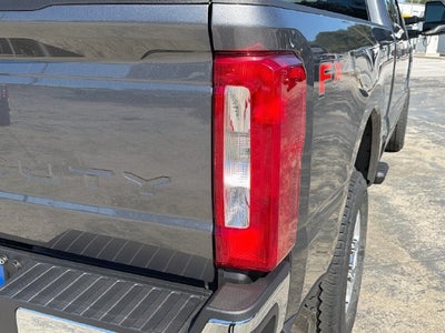 2027 Ford F-250SD XLT