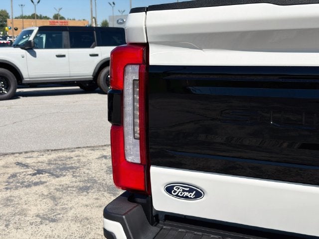 2027 Ford F-250SD Platinum