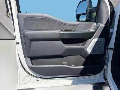 2027 Ford F-250SD Platinum