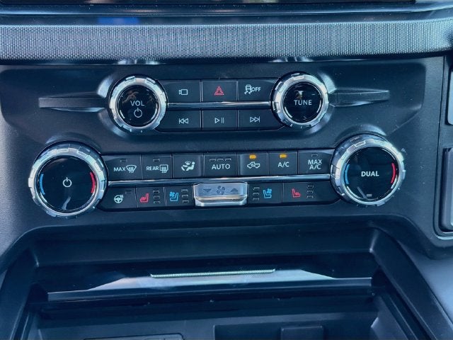 2027 Ford F-250SD Platinum