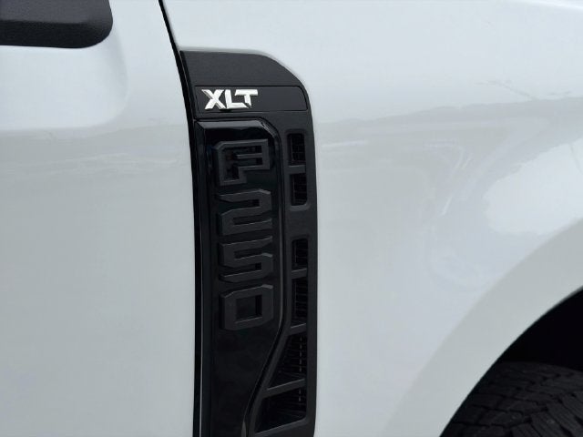 2027 Ford F-250SD XLT