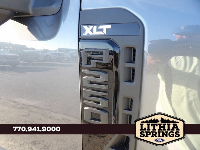 2026 Ford F-250SD XLT