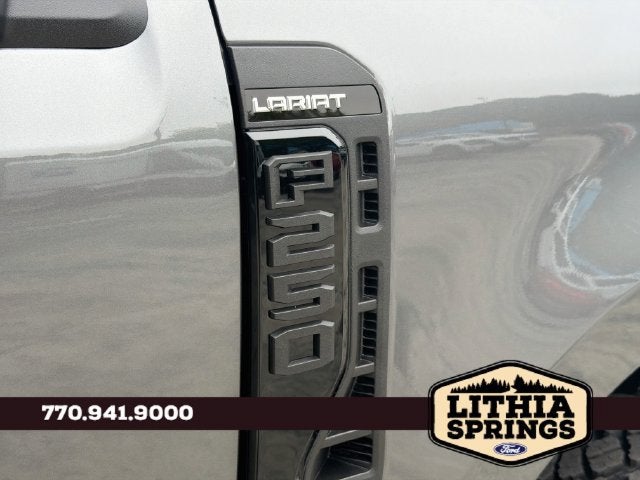 2027 Ford F-250SD LARIAT