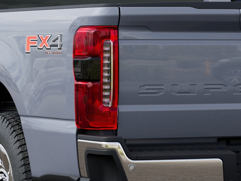 2027 Ford F-350SD LARIAT