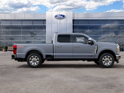 2027 Ford F-350SD LARIAT