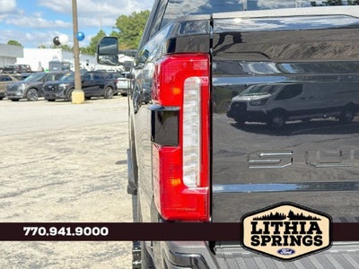 2027 Ford F-350SD LARIAT