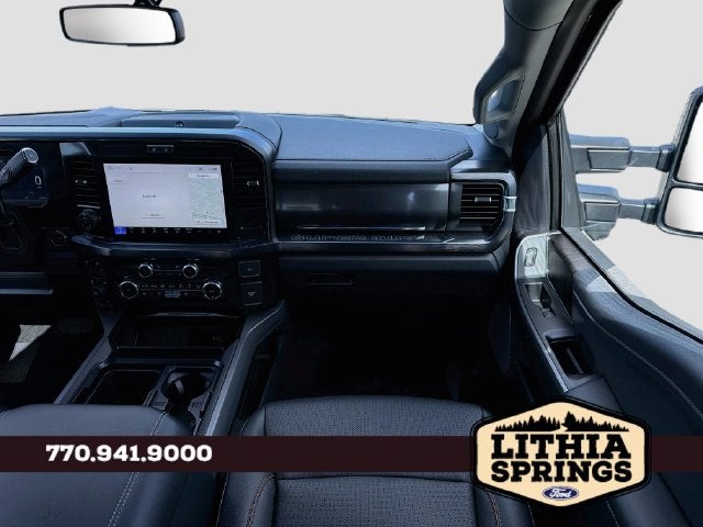 2027 Ford F-350SD LARIAT