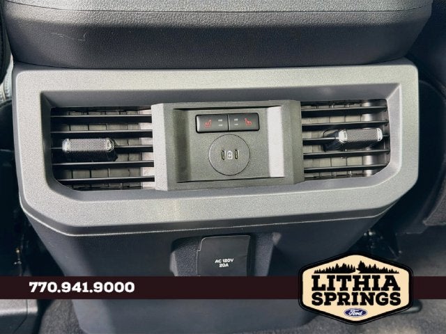 2027 Ford F-350SD LARIAT