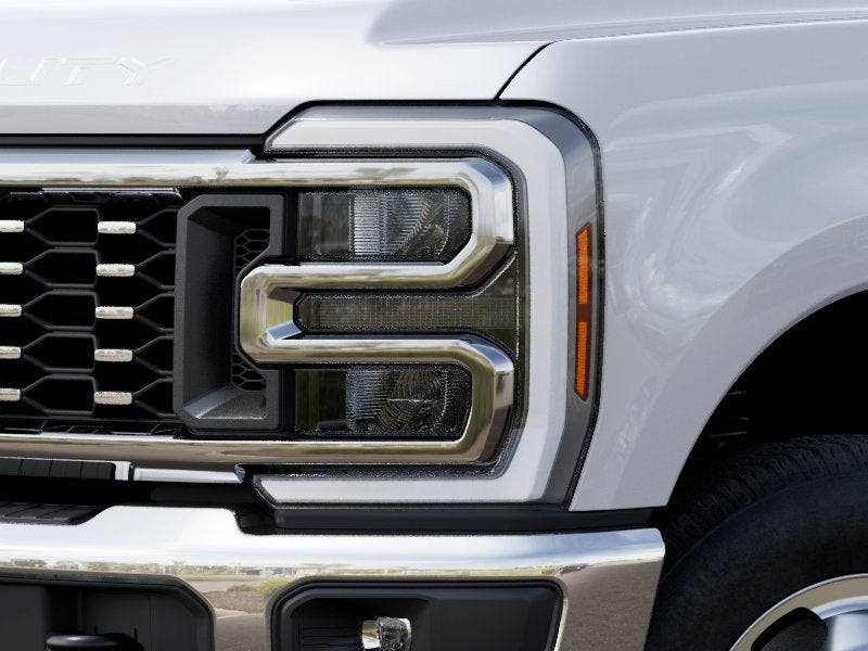 2027 Ford F-350SD LARIAT