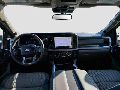 2027 Ford F-350SD Platinum