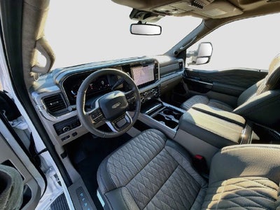2027 Ford F-350SD Platinum