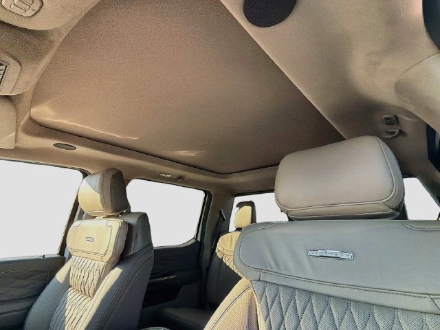 2027 Ford F-350SD Platinum