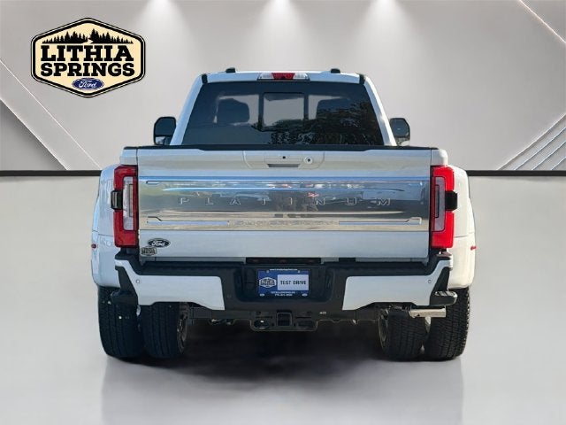 2027 Ford F-350SD Platinum