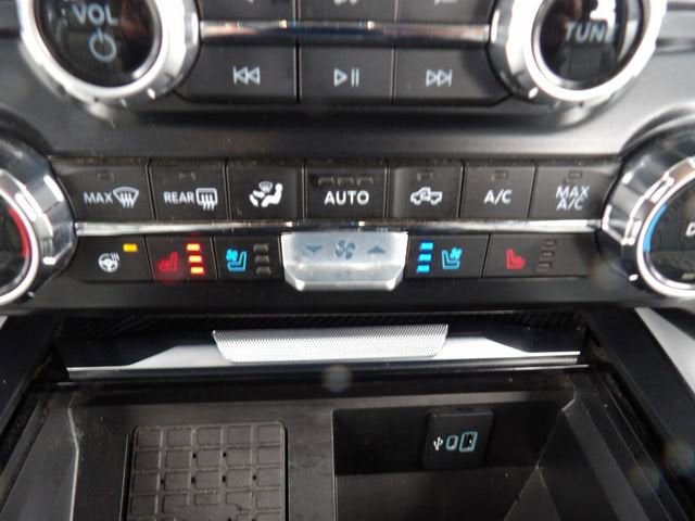 2024 Ford F-450SD Limited