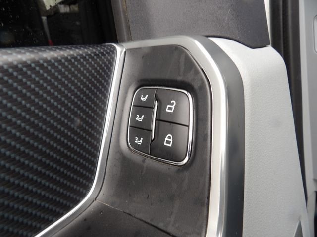 2024 Ford F-450SD Limited