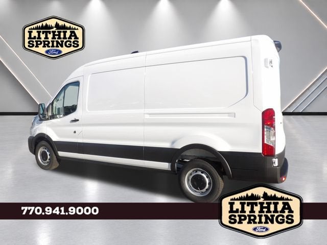 2027 Ford Transit-250 Base