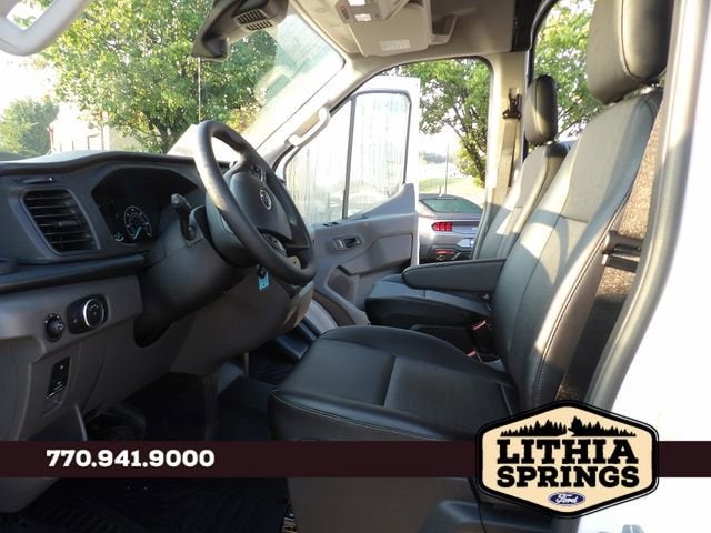 2025 Ford Transit-250 Base